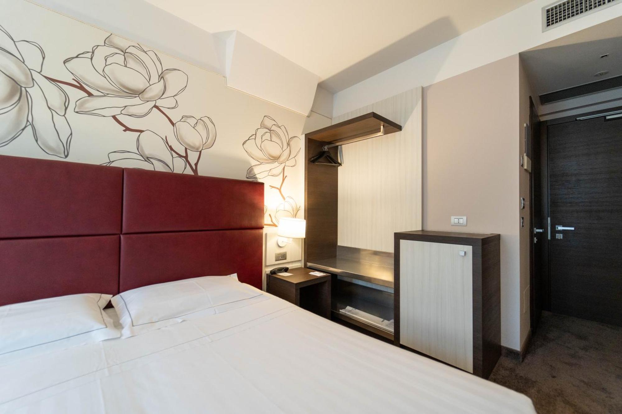 Hotel Villa Nabila Reggiolo Dış mekan fotoğraf