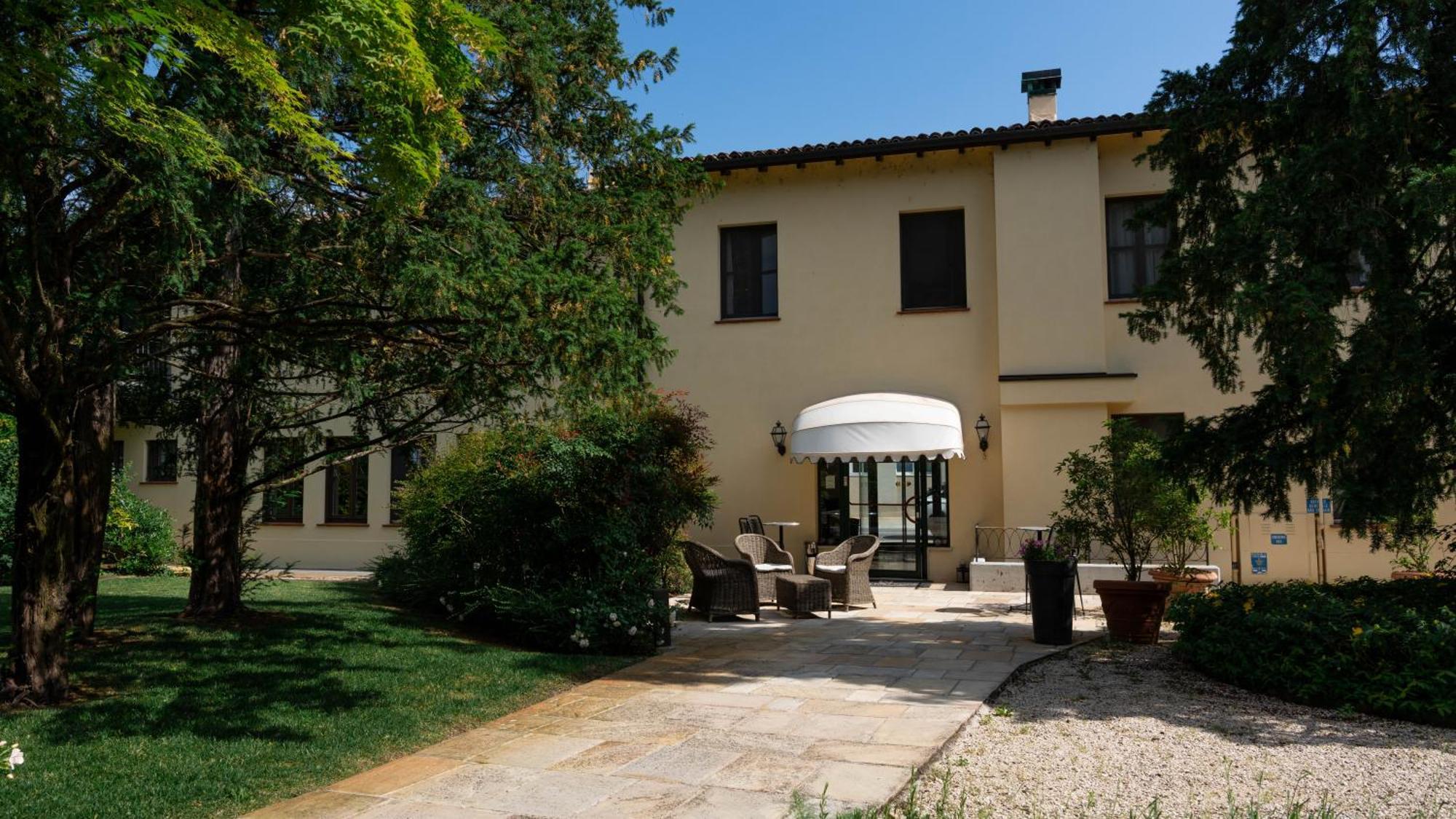 Hotel Villa Nabila Reggiolo Dış mekan fotoğraf