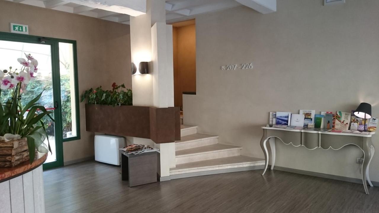 Hotel Villa Nabila Reggiolo Dış mekan fotoğraf
